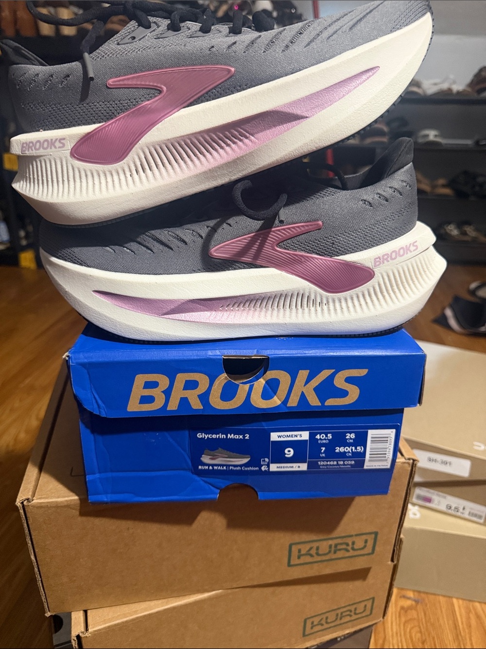 Brooks Glycerin Max Run & Walk plush cushion shoe